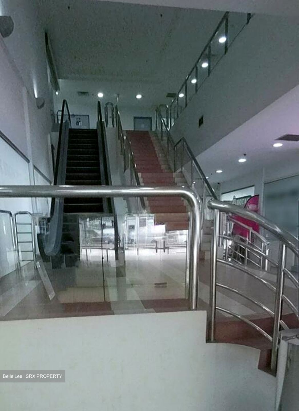 Highland Centre (D19), Office #567471121